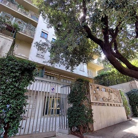 Aventino Contemporary Apartment ローマ エクステリア 写真