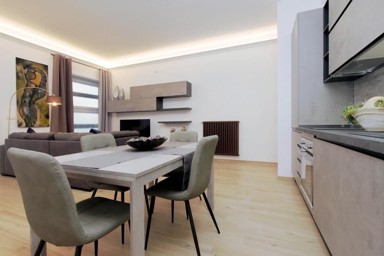 Aventino Contemporary Apartment ローマ エクステリア 写真