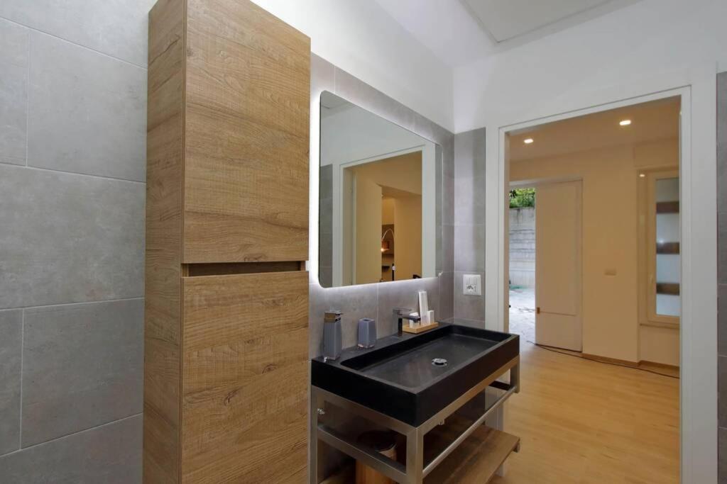 Aventino Contemporary Apartment ローマ エクステリア 写真
