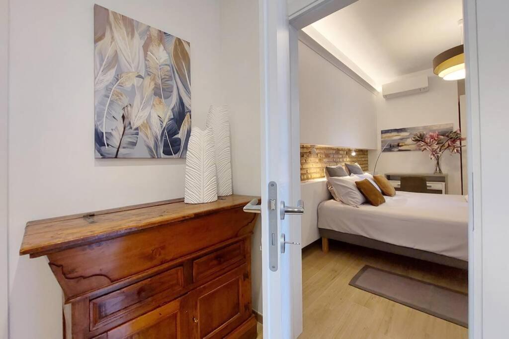 Aventino Contemporary Apartment ローマ エクステリア 写真