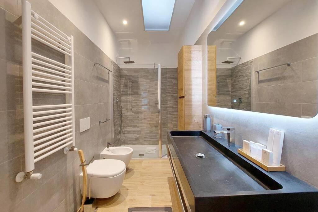 Aventino Contemporary Apartment ローマ エクステリア 写真