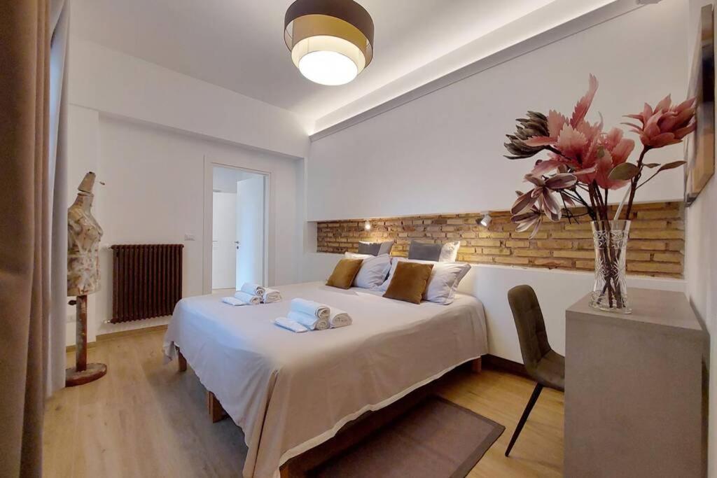 Aventino Contemporary Apartment ローマ エクステリア 写真