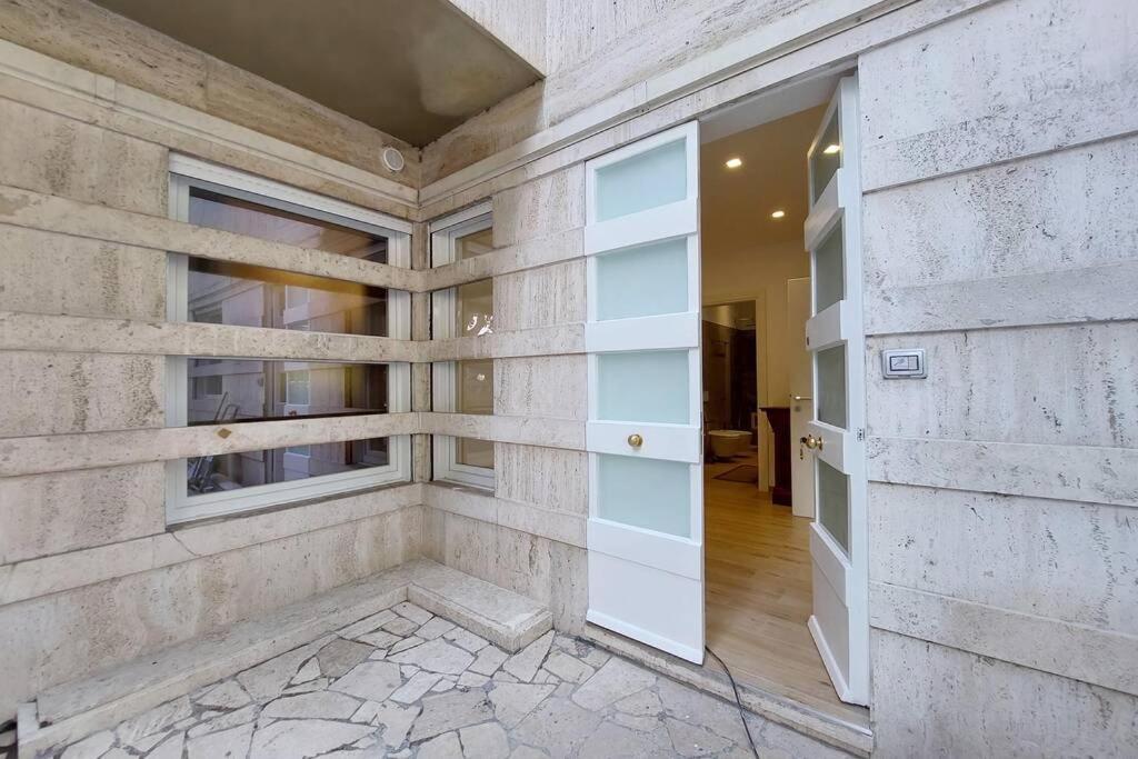 Aventino Contemporary Apartment ローマ エクステリア 写真
