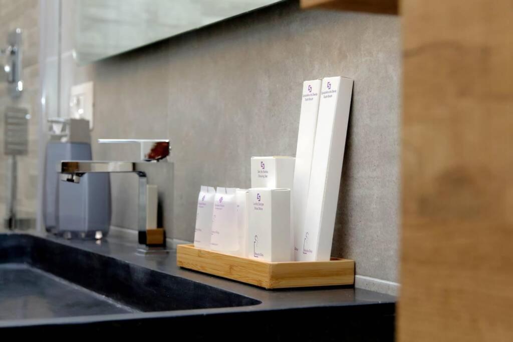 Aventino Contemporary Apartment ローマ エクステリア 写真
