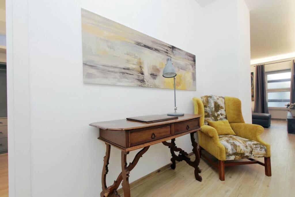 Aventino Contemporary Apartment ローマ エクステリア 写真