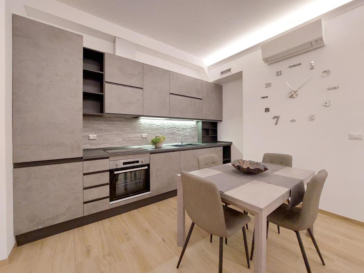 Aventino Contemporary Apartment ローマ エクステリア 写真