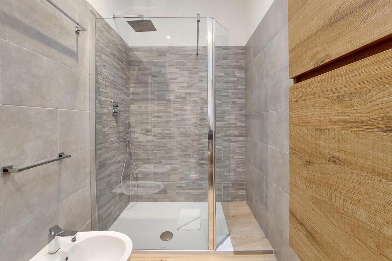 Aventino Contemporary Apartment ローマ エクステリア 写真